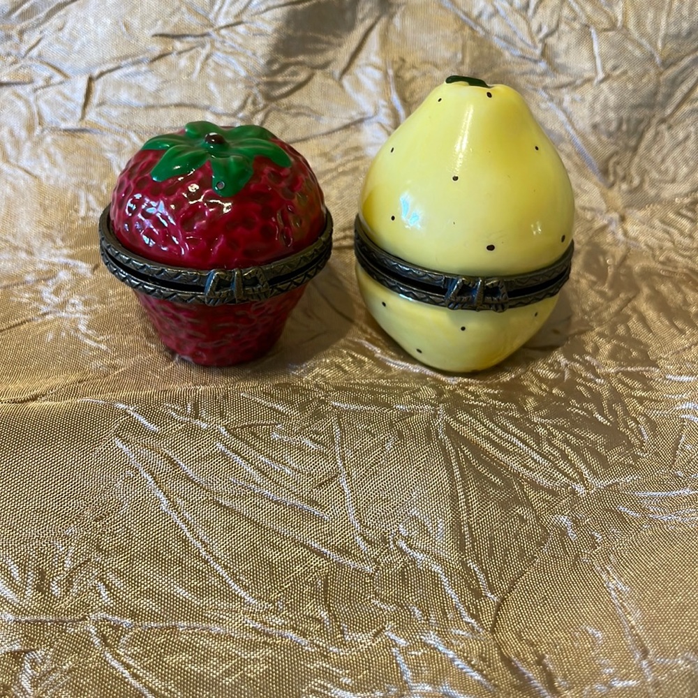 Adorable Strawberry and Pear Trinket Pill Boxes